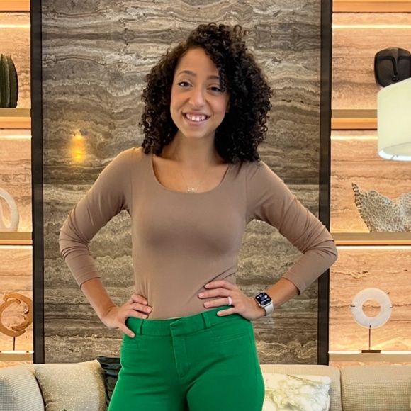 Meet your Posher, Ericka - Picture 1 of 1